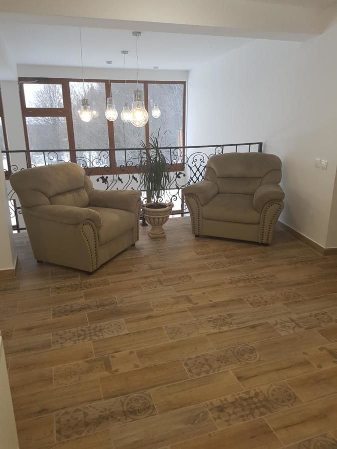 Отели типа «постель и завтрак» Casuta Din Padure Drăguş-15